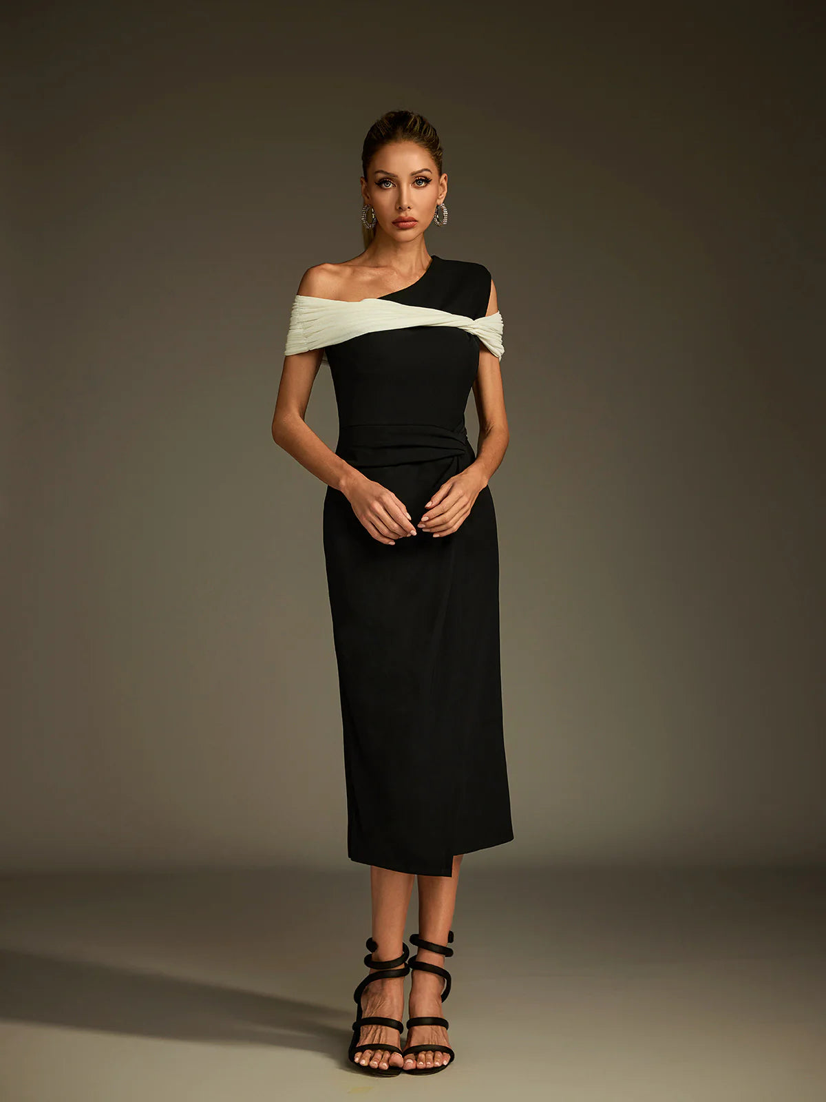 Élise Contrast Drape Midi Dress