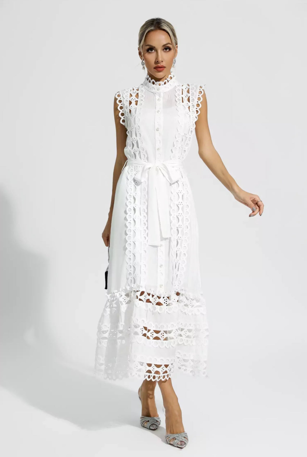 Black hollow lace maxi dress