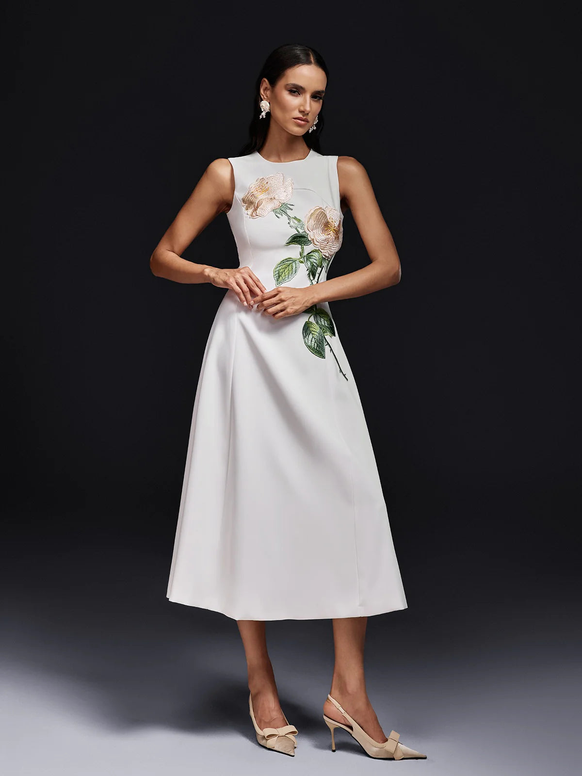 Fleur de Grâce Embroidered Midi Dress