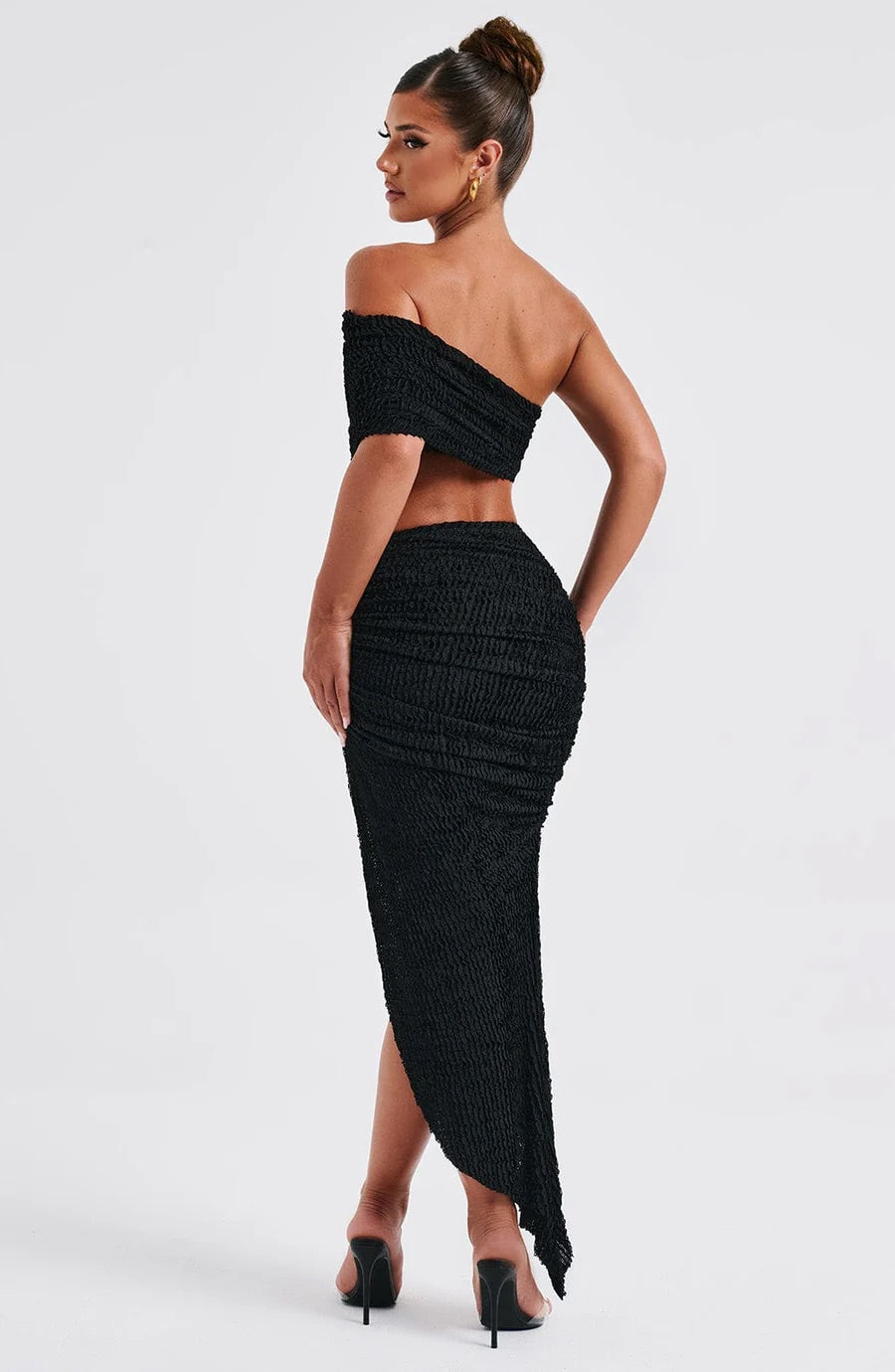 Zina off-shoulder black set