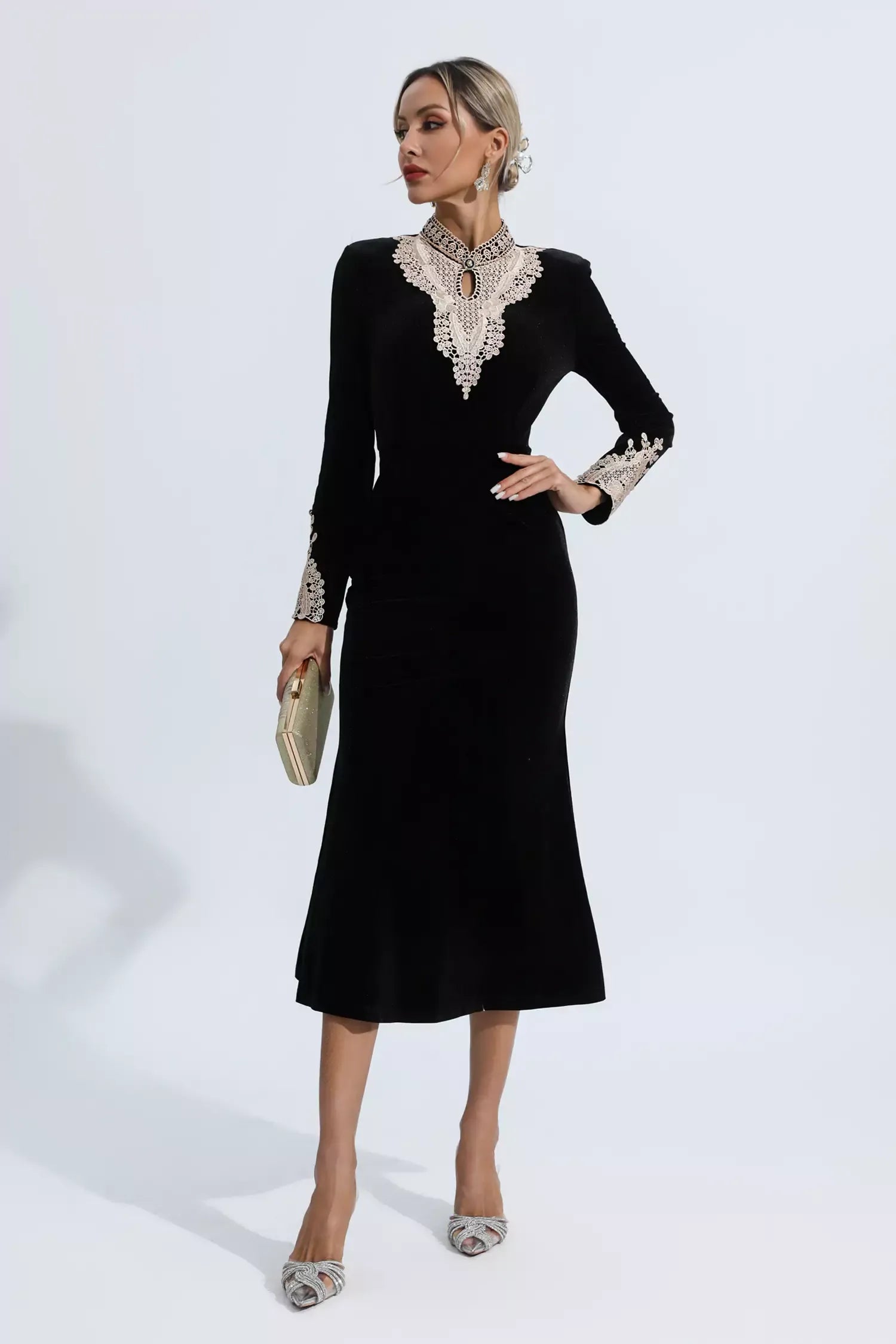 Melany black velvet maxi dress – Chaud Tokyo