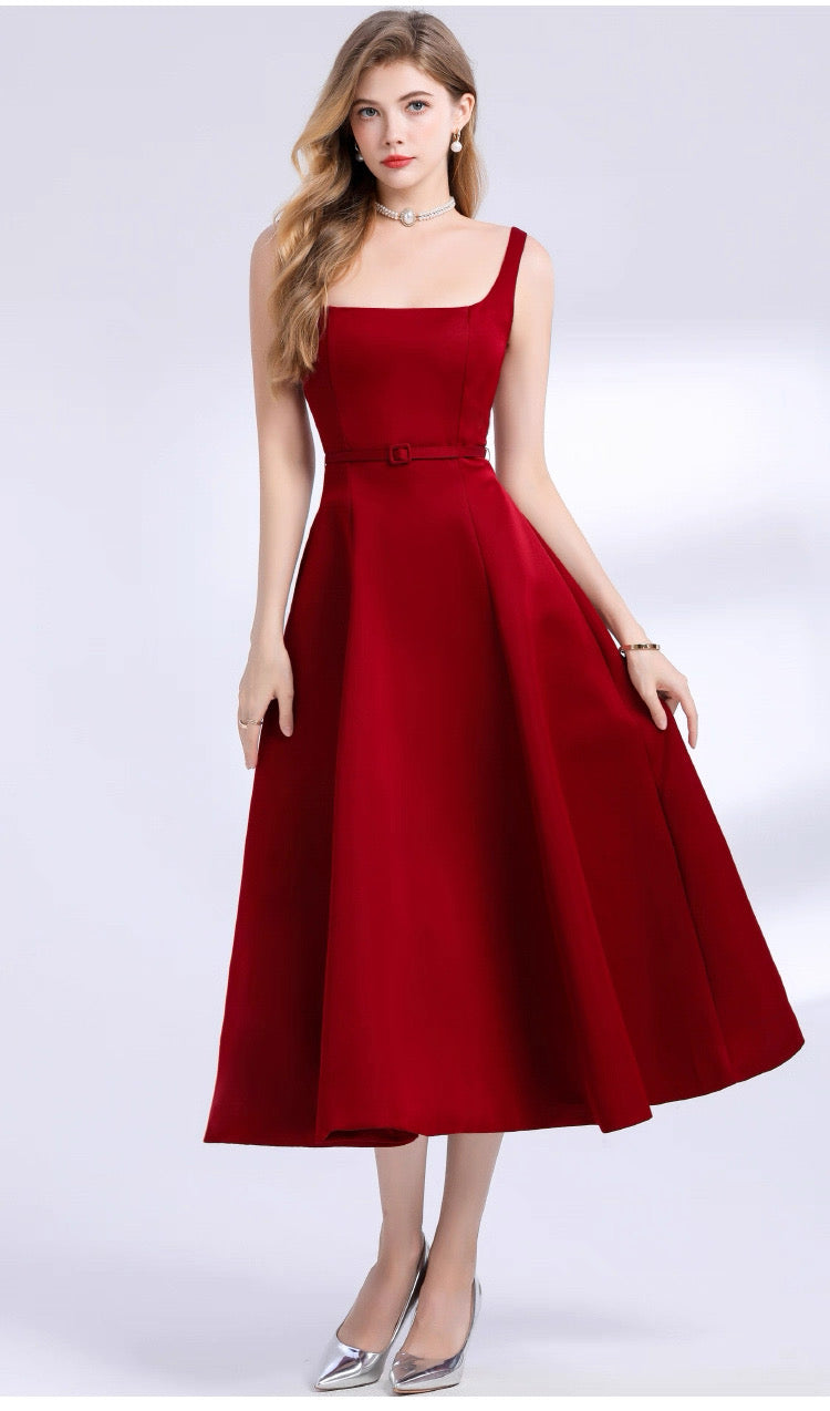 Scarlett Belle Midi Dress