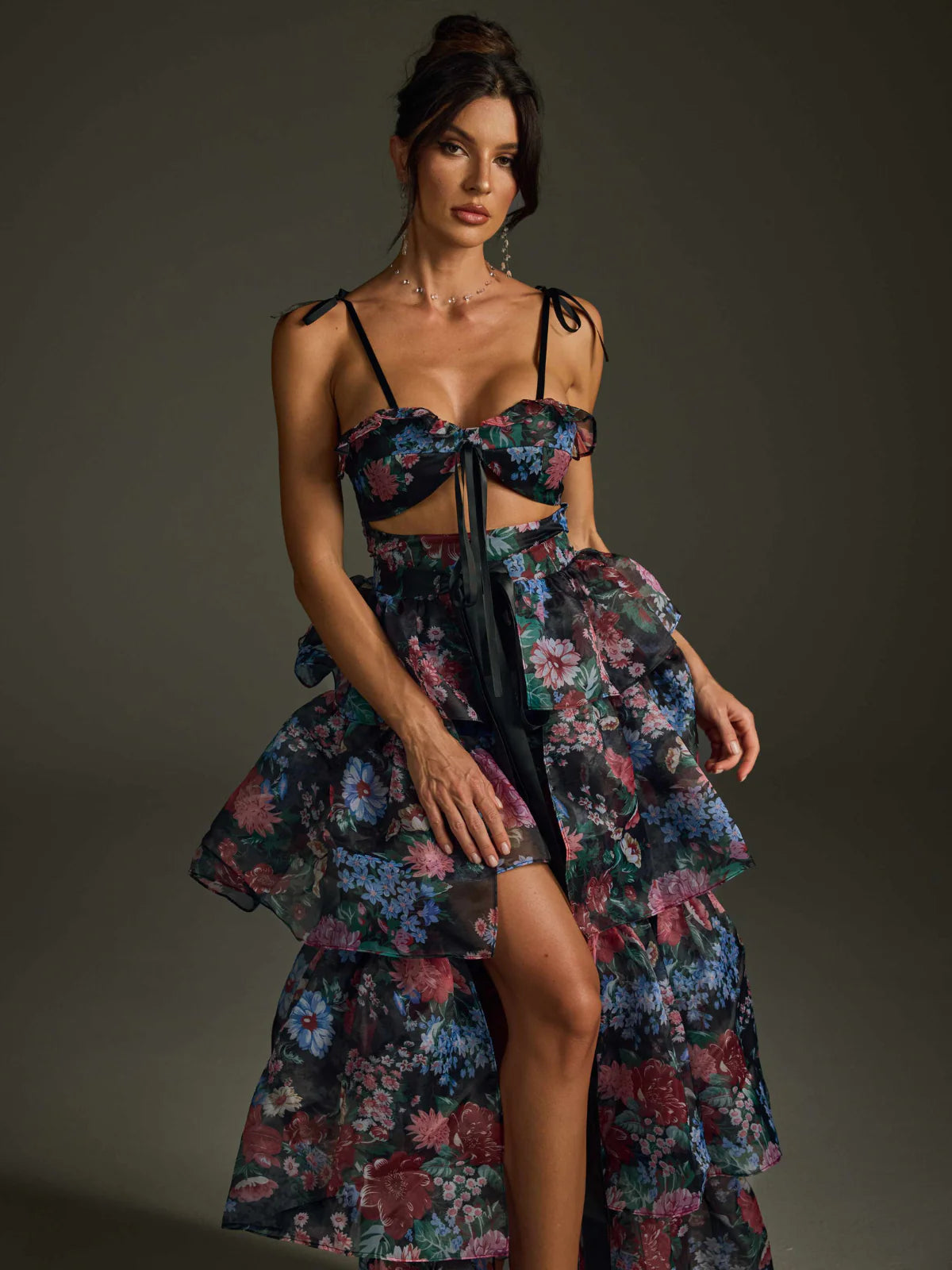 Fleur Noire Bloom Ruffle Set