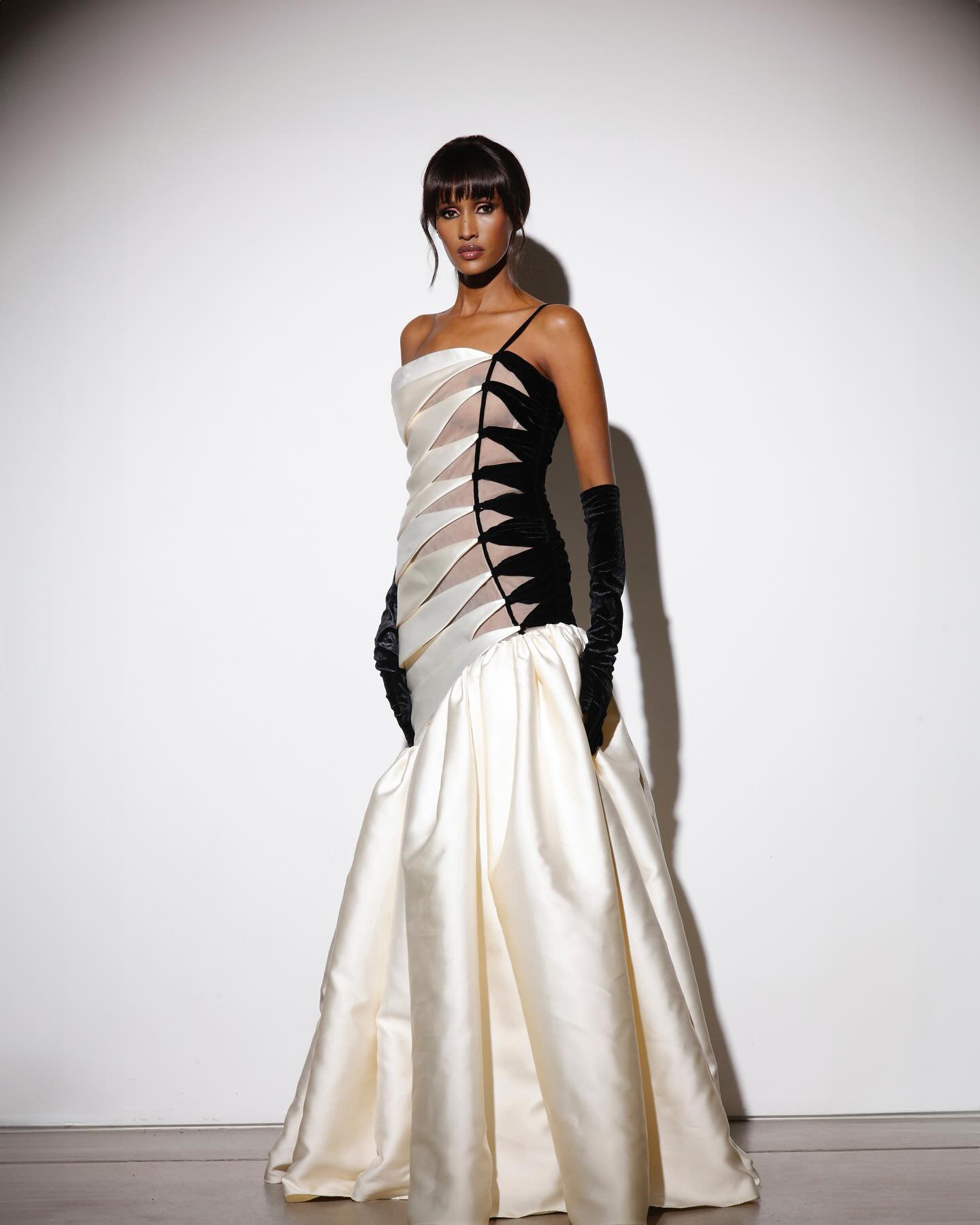 Deliré Sculpted Illusion Gown