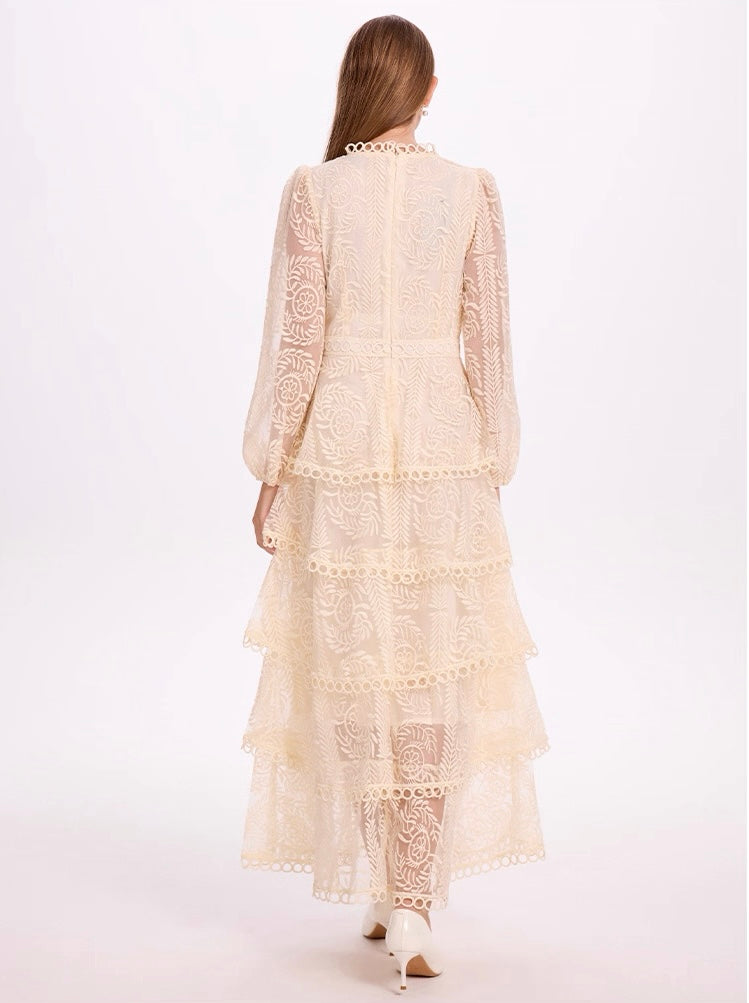 Élise Tiered Lace Maxi Dress