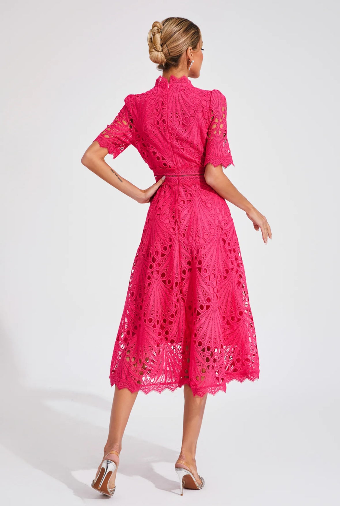 Cutout lace pink midi dress