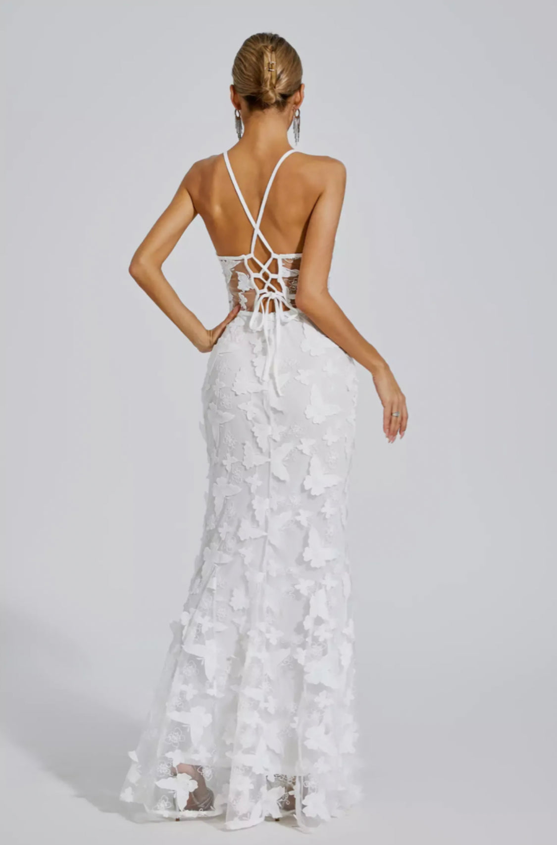 インディゴレースのバタフライマキシドレス