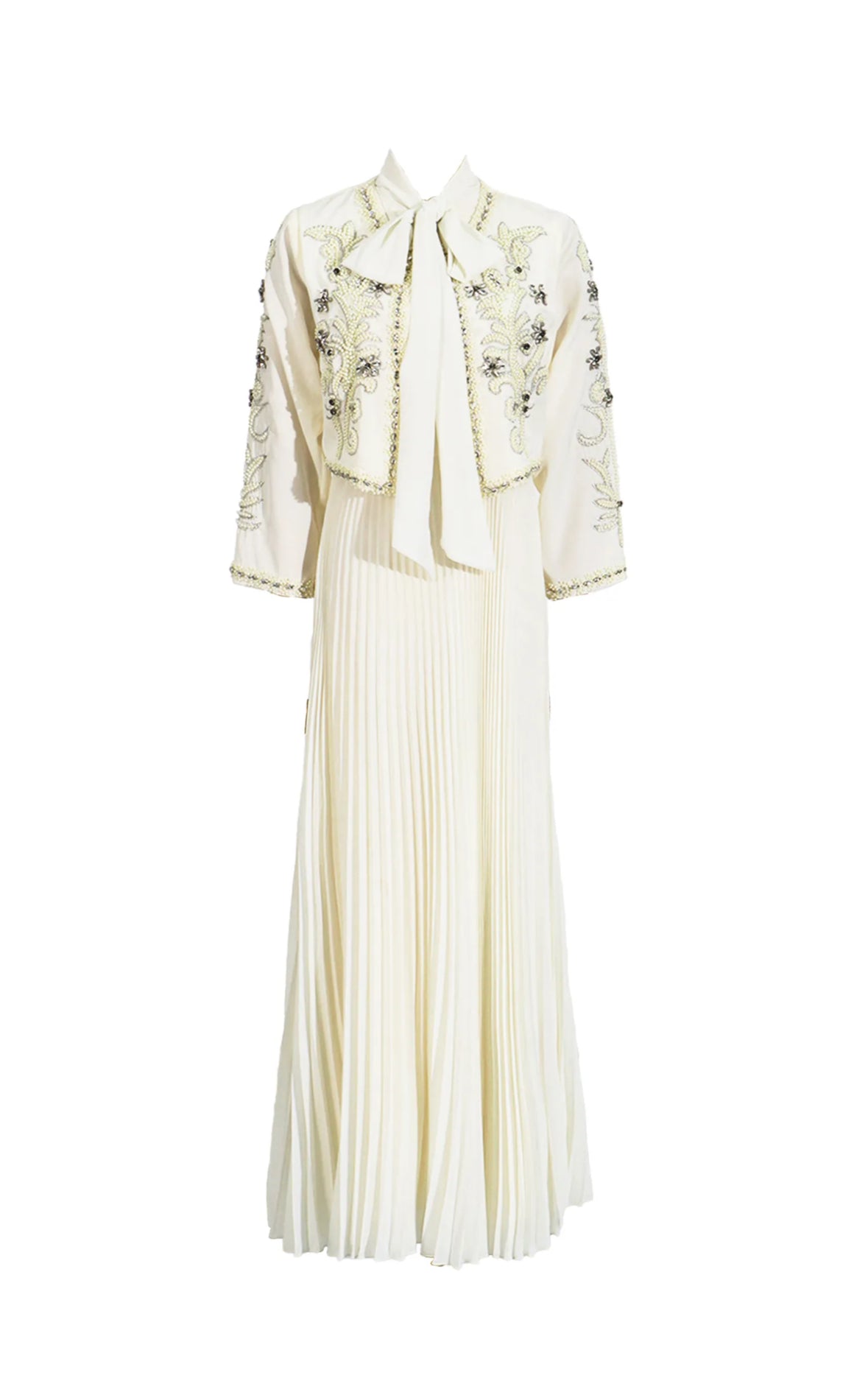Colette Embroidered Pleat Set