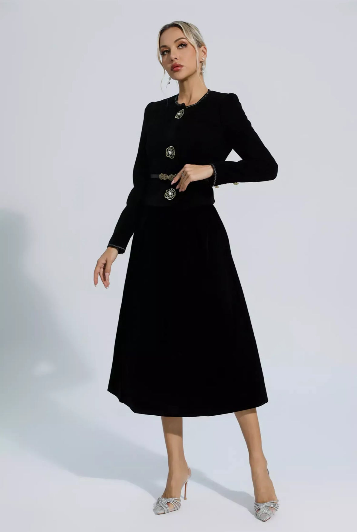 Flower buttons woolen blazer & skirt set