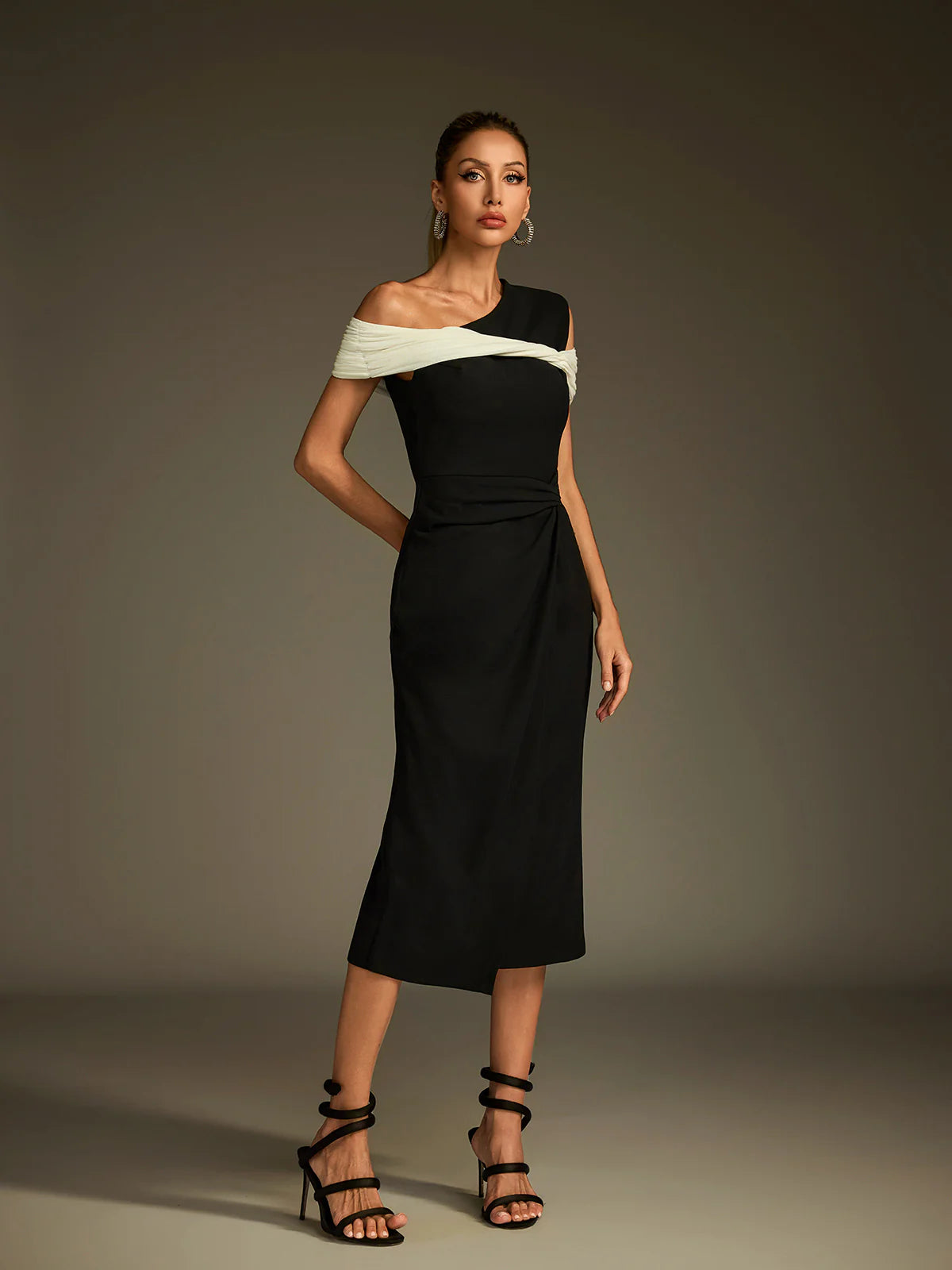 Élise Contrast Drape Midi Dress