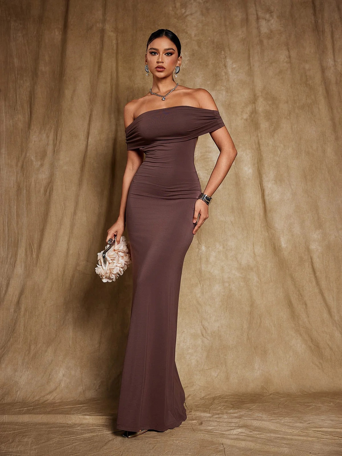 Off shoulder backless maxi dress