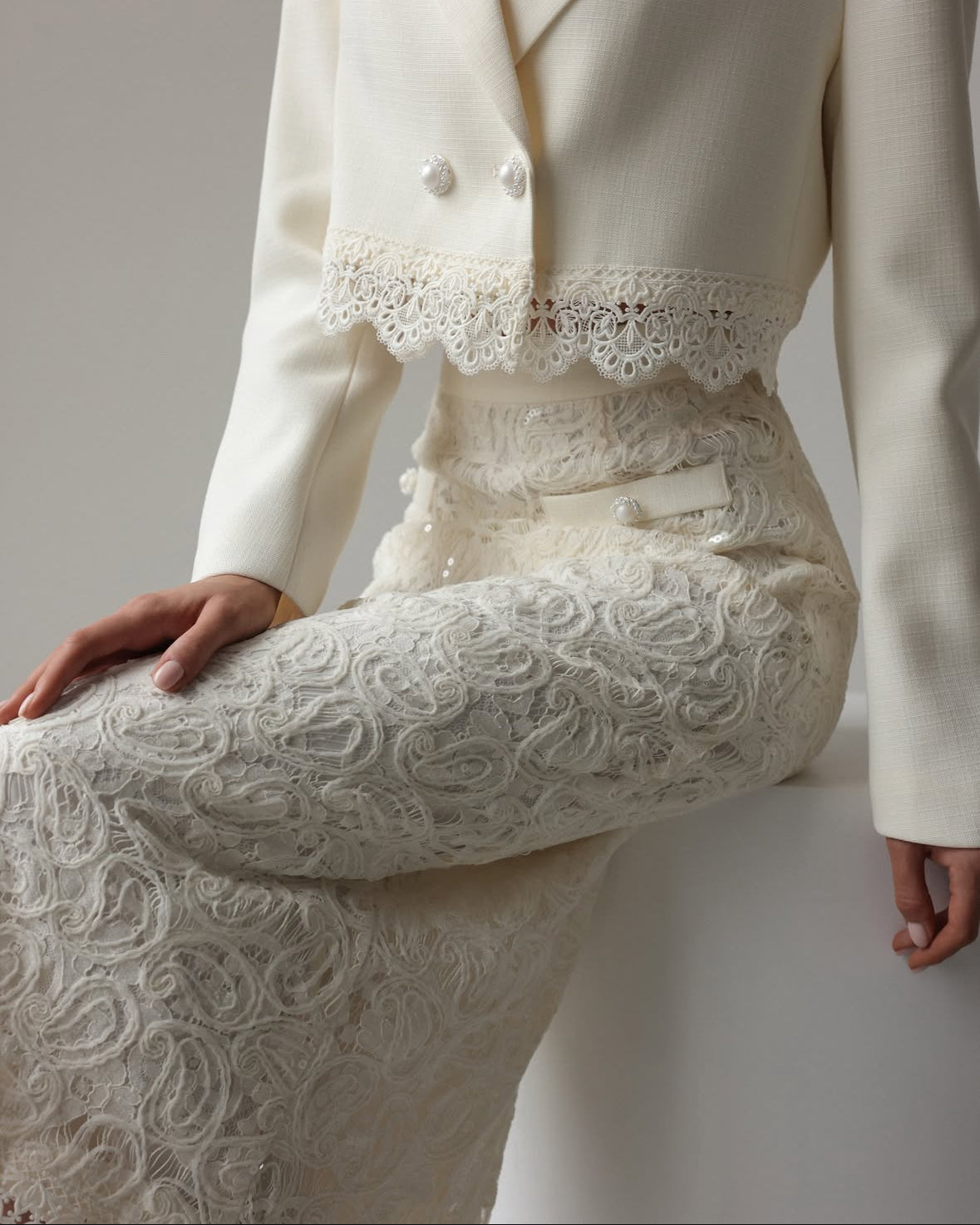 Élodie Lace Skirt Set