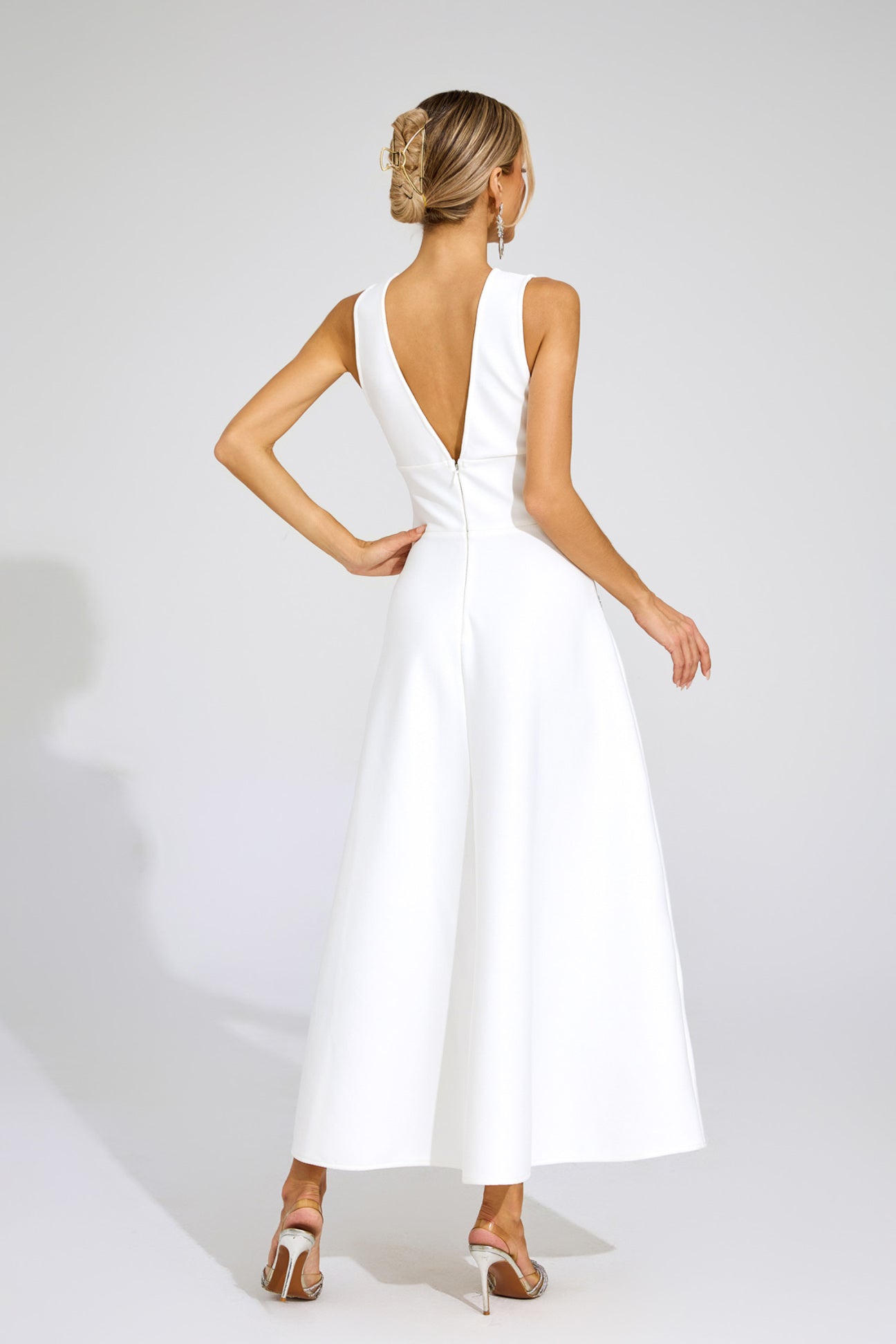 Céleste White Crystal Embellished Gown