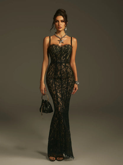 Jardin Noir Lace Gown - Black