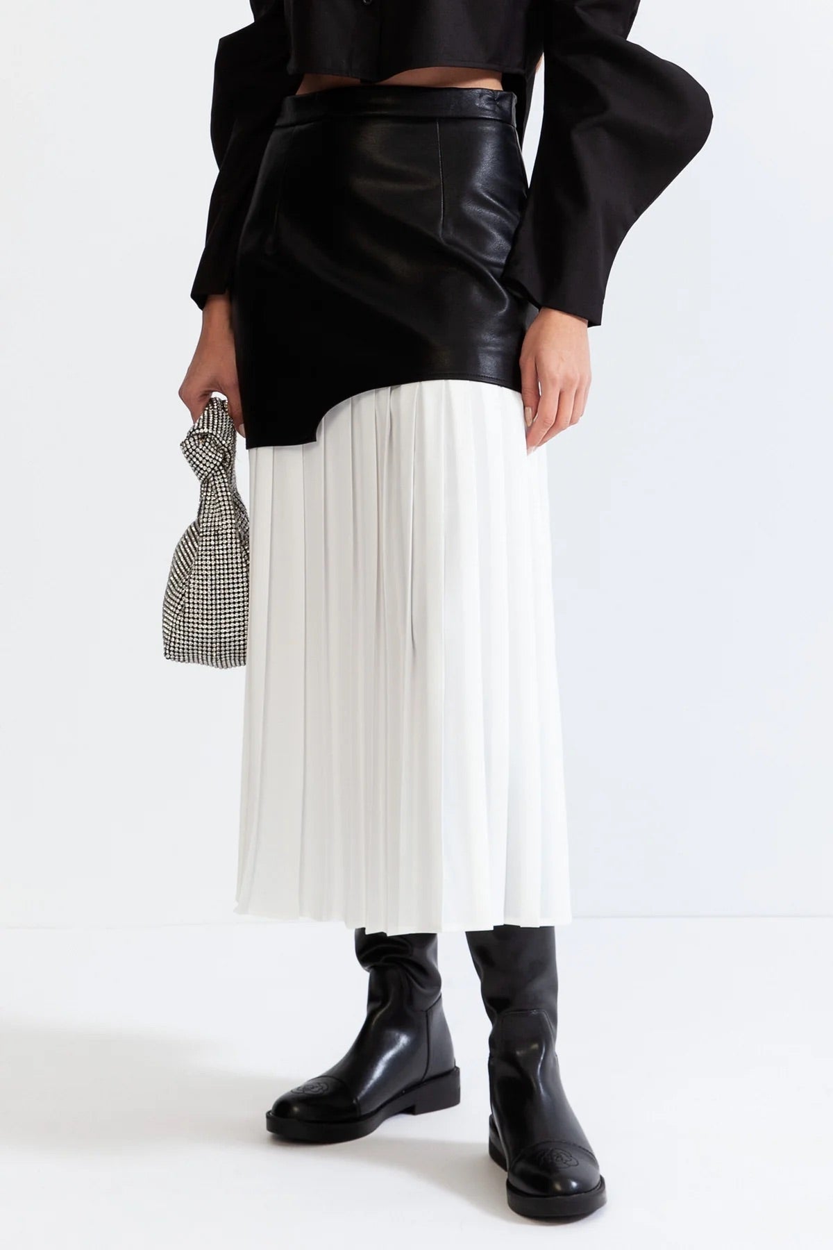 Midi skirt with vegan leather (8290920333550)