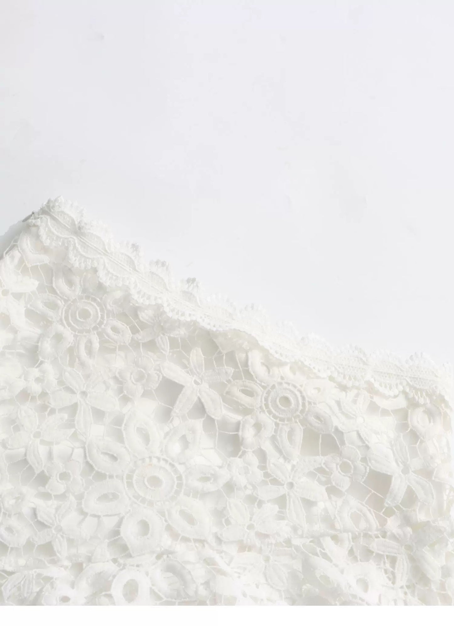 Daisy Lace Two-Piece Set