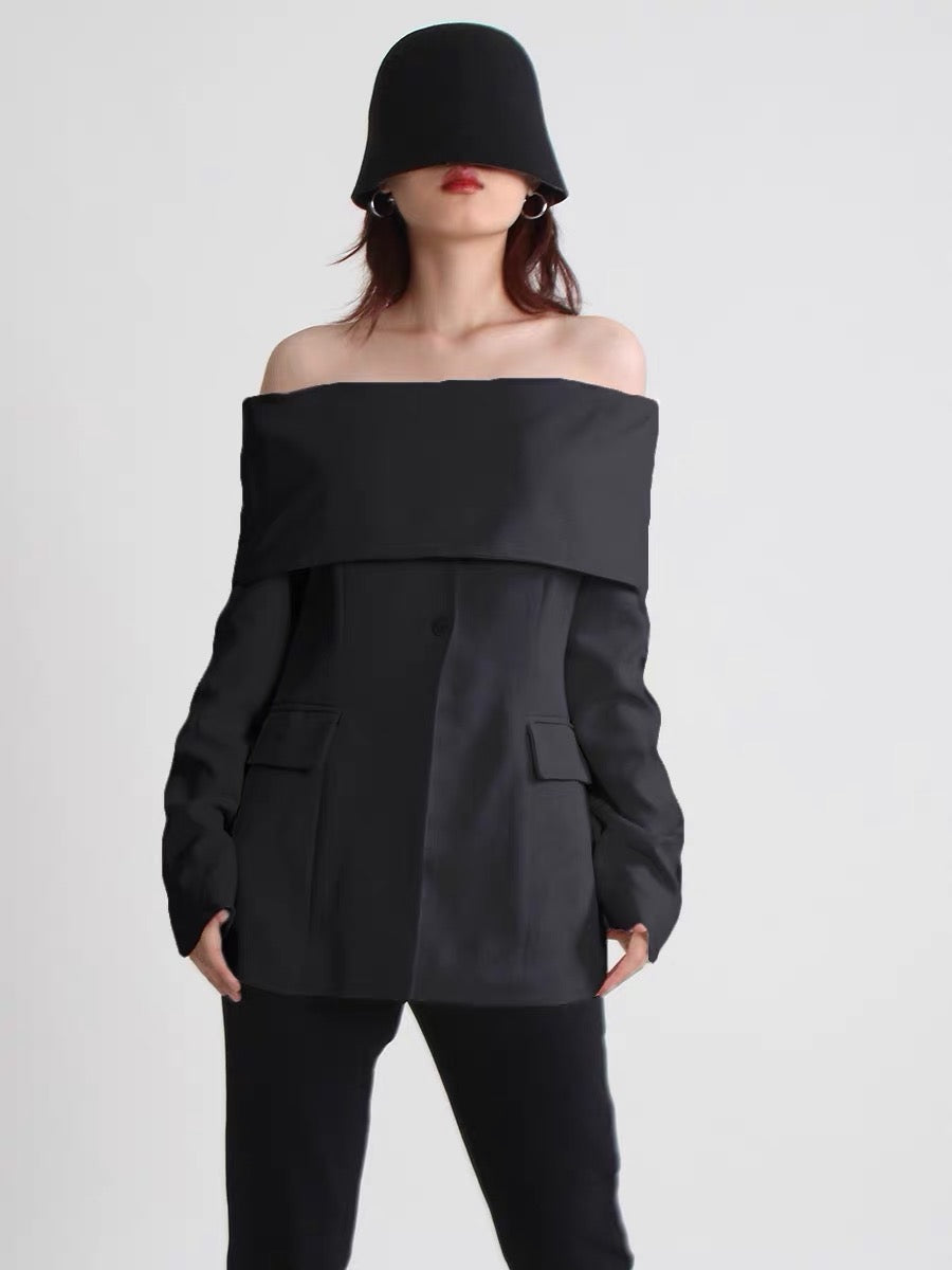 Off shoulder blazer black/white