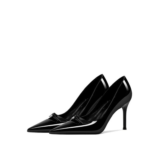 Black Patent Bow Pumps