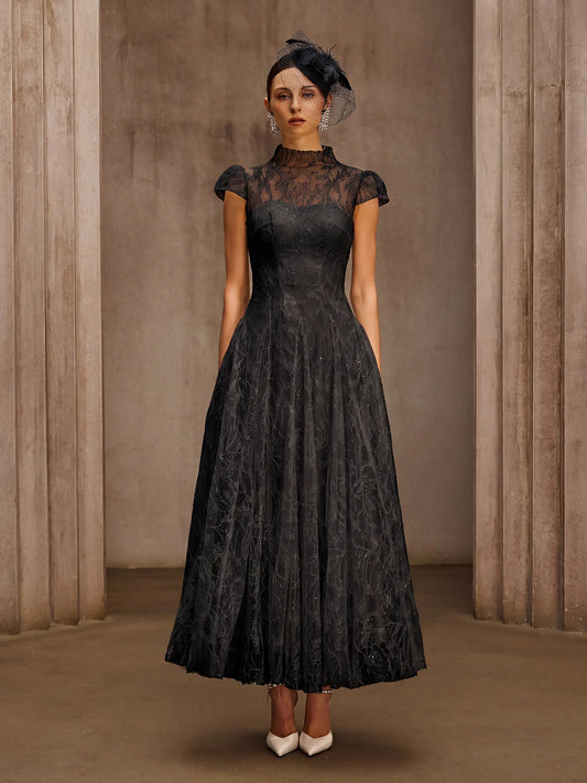 Veloria Lace Maxi Dress