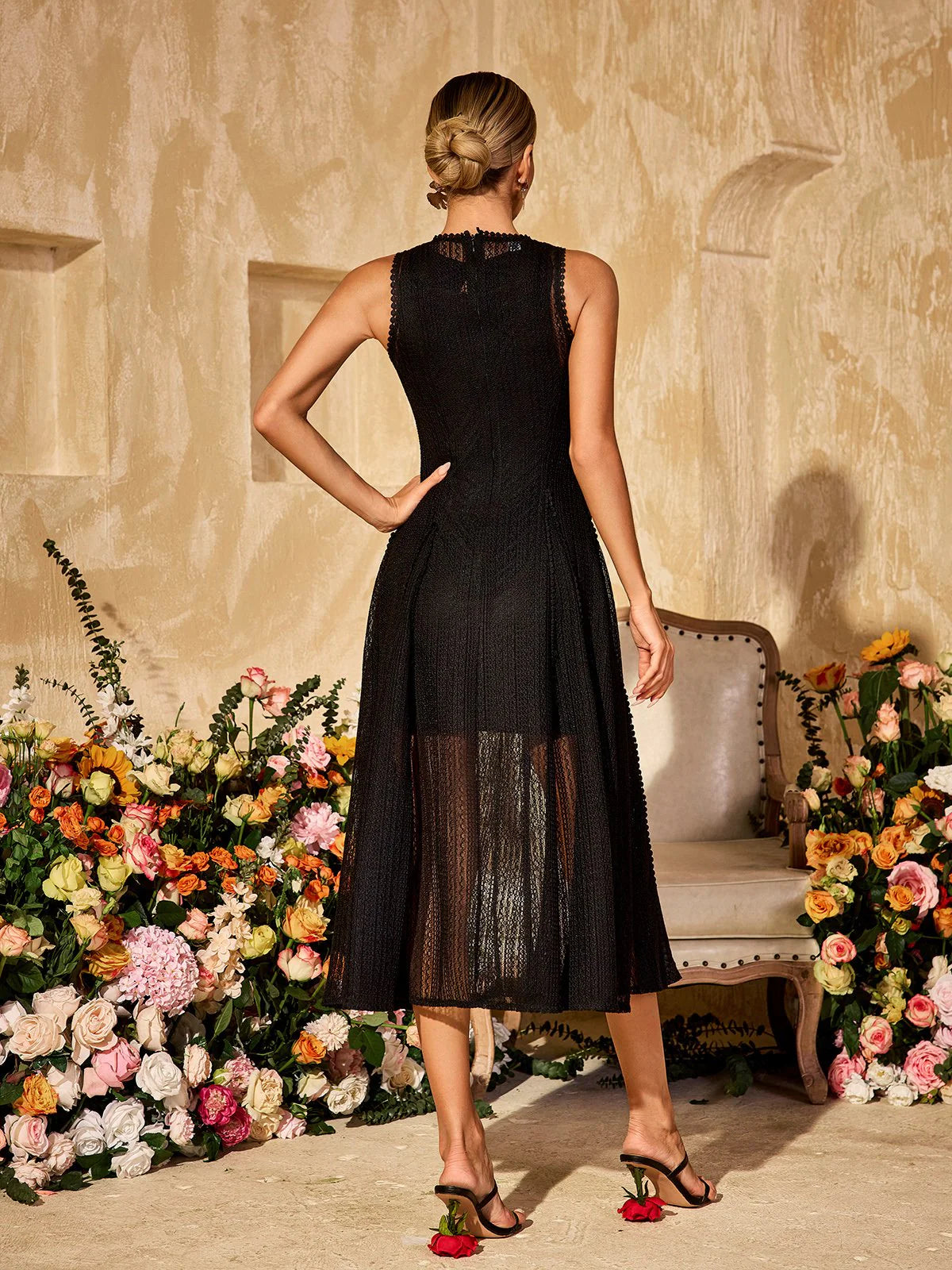 Éclat Noir Midi Dress