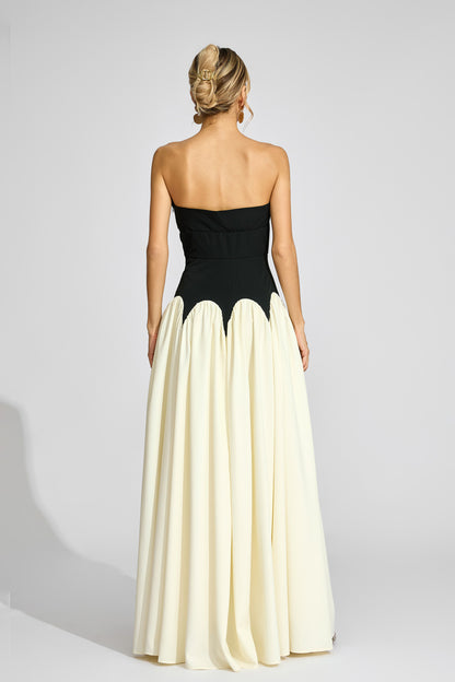 Étoile Noir Gown