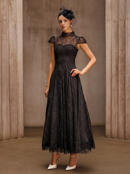 Veloria Lace Maxi Dress