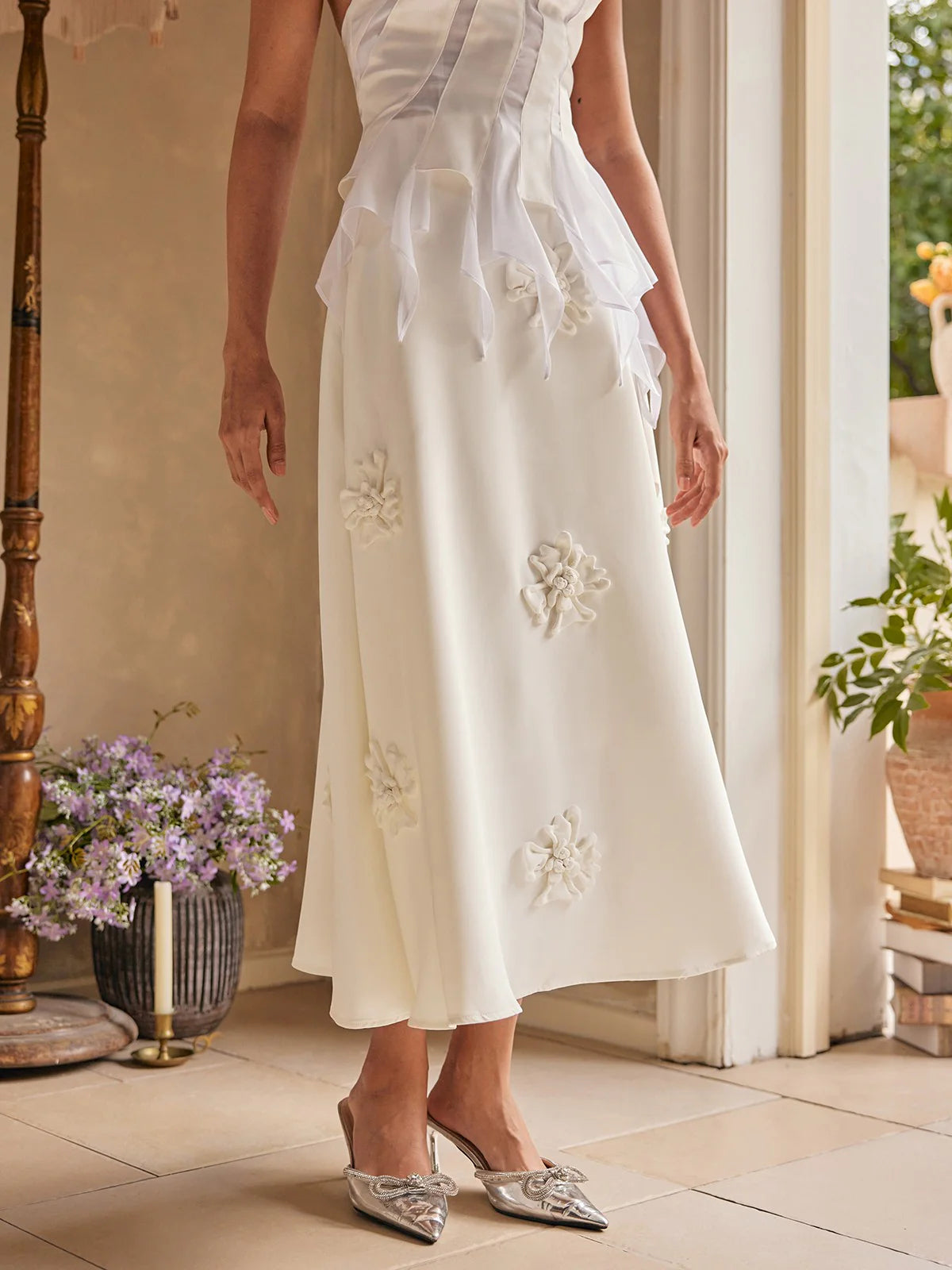 Flower white maxi skirt