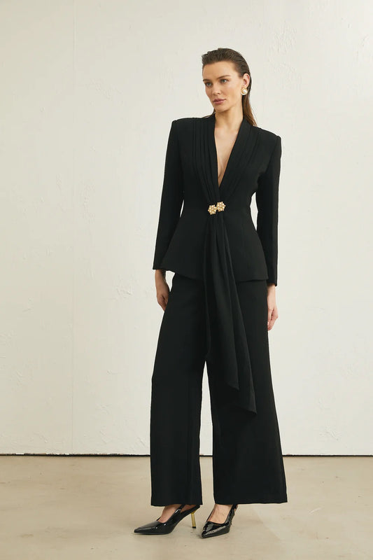 Black pleated jacket/trouser set