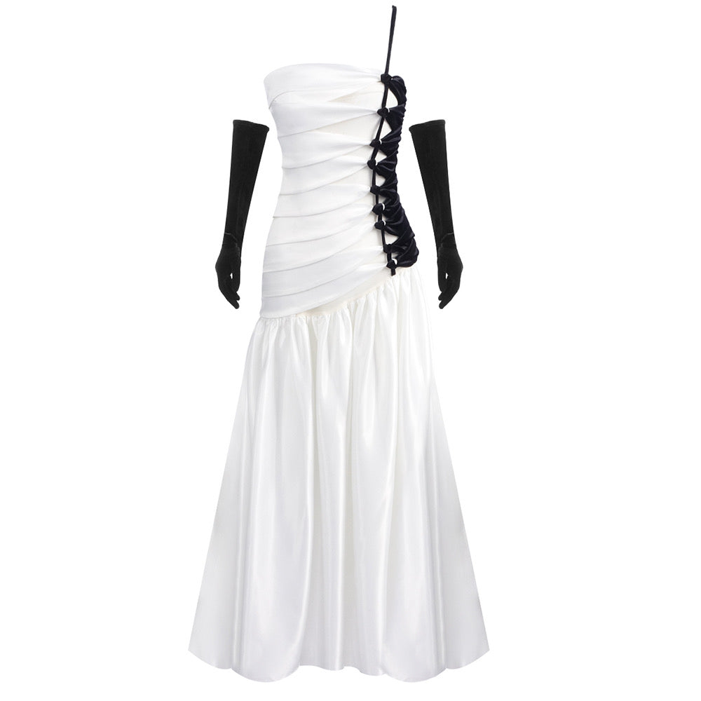 Deliré Sculpted Illusion Gown