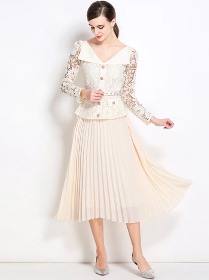 Elegance Era Pleated Lace Dress