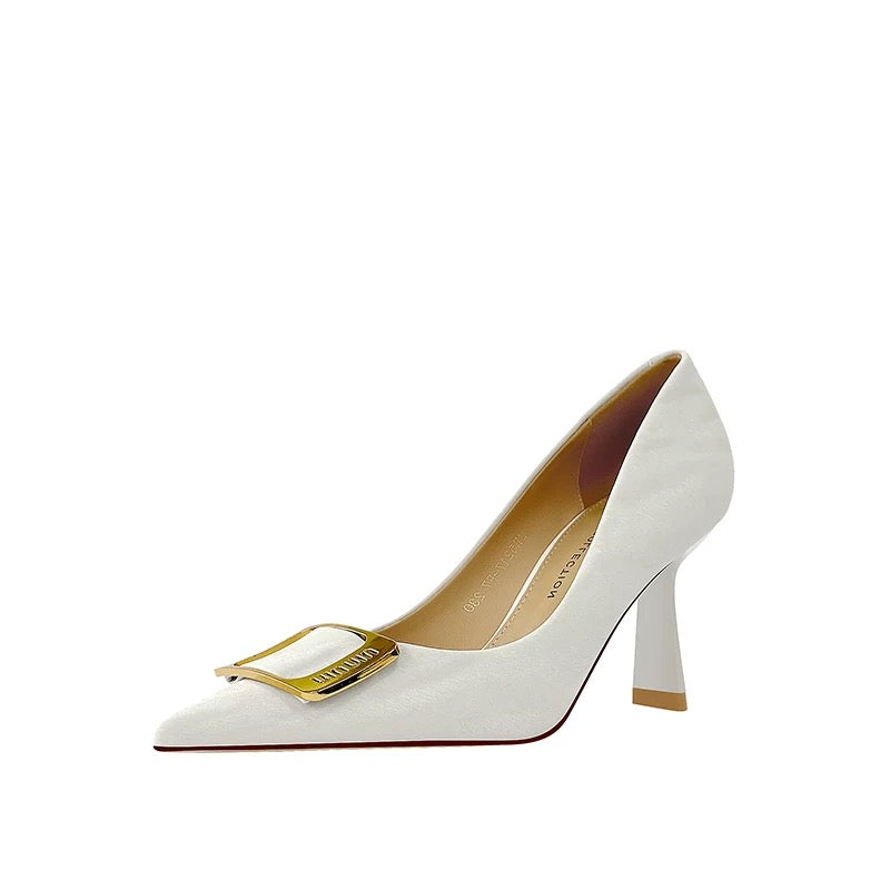 Élégance Bow-Tie Pumps