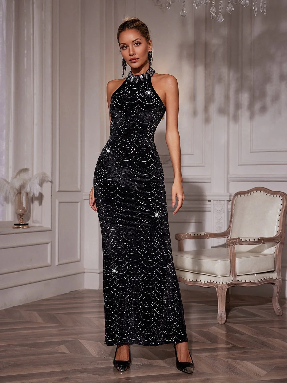 Crystal chains black maxi dress