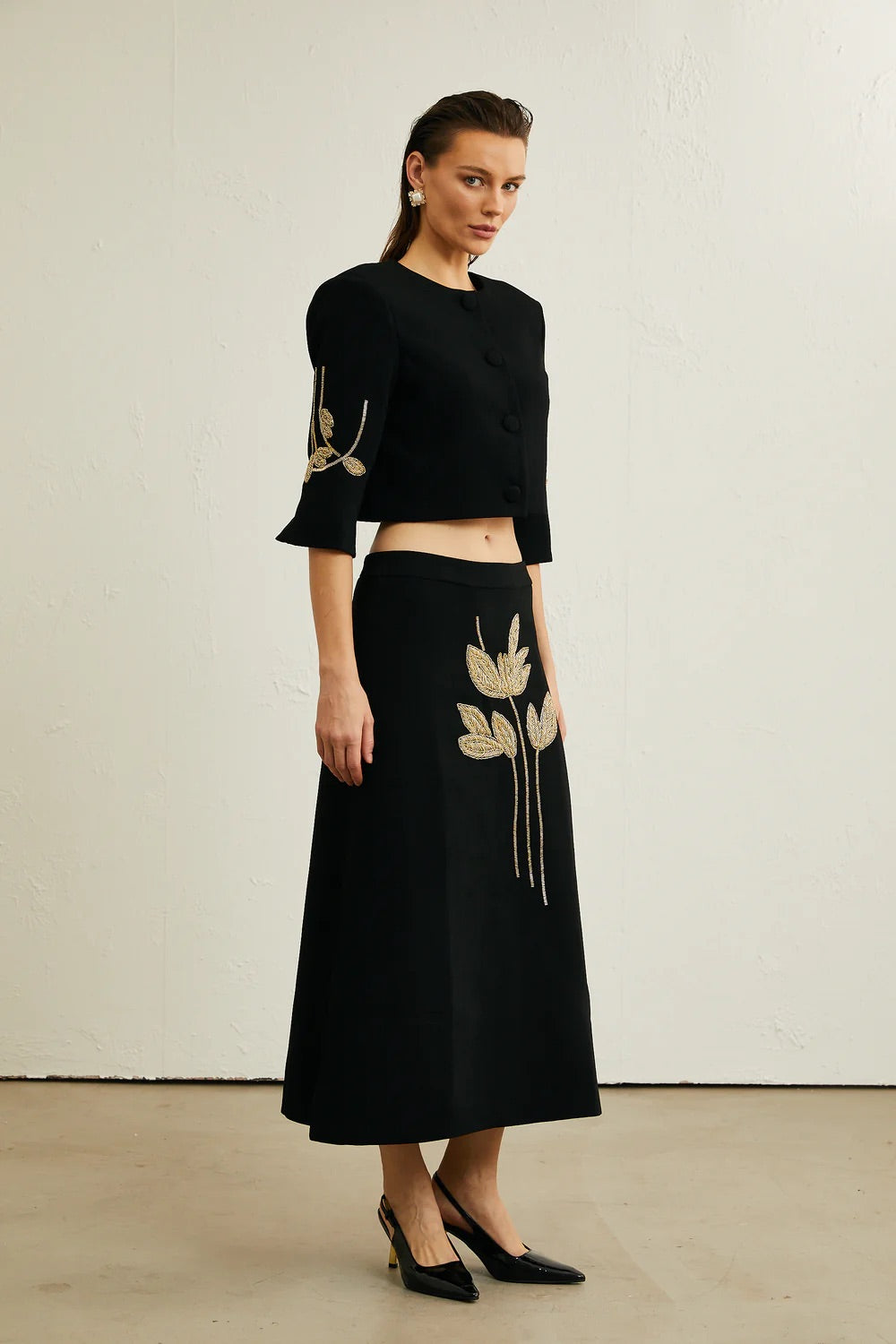 Flower appliqué top/skirt set