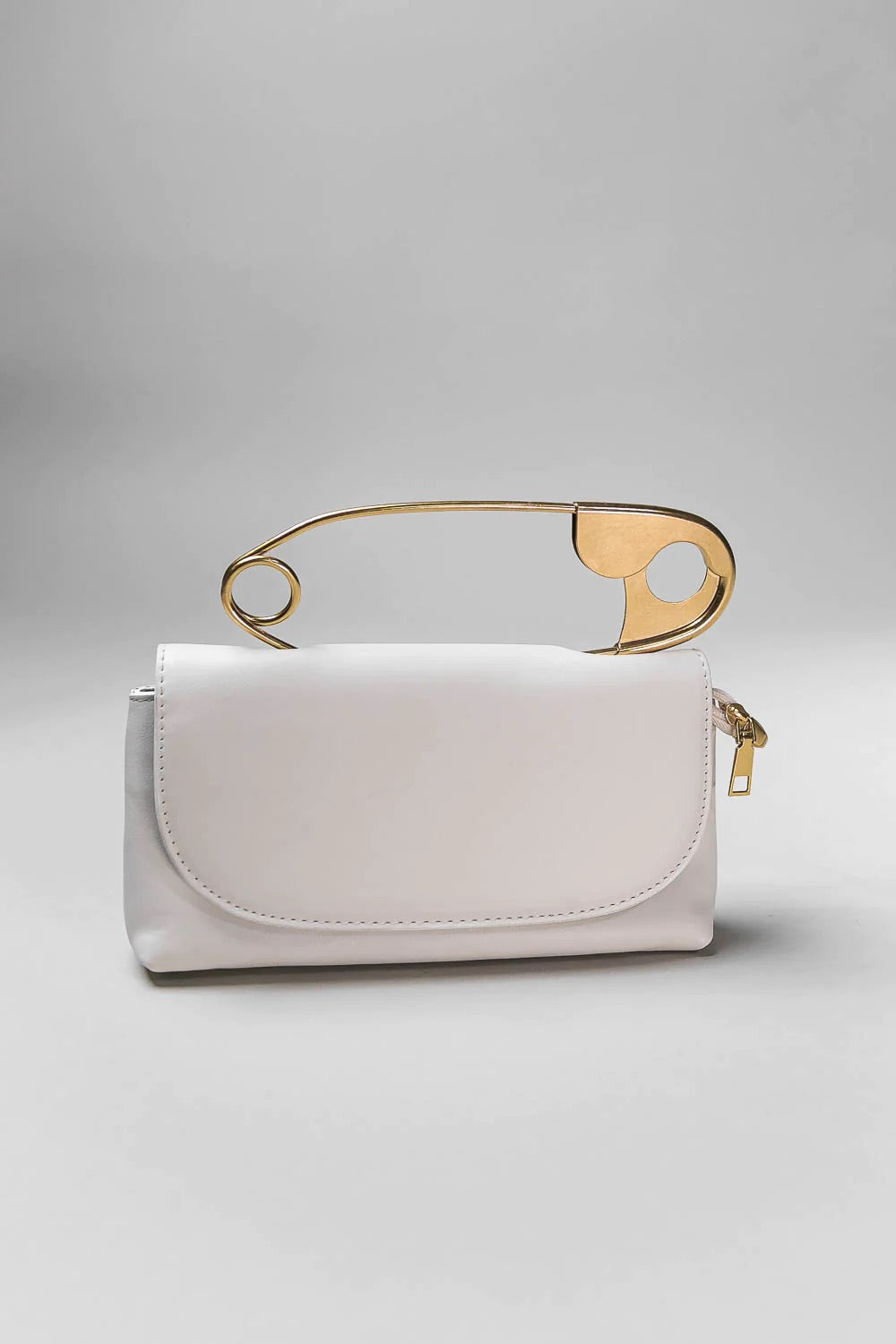 White pin bag (8306310349038)