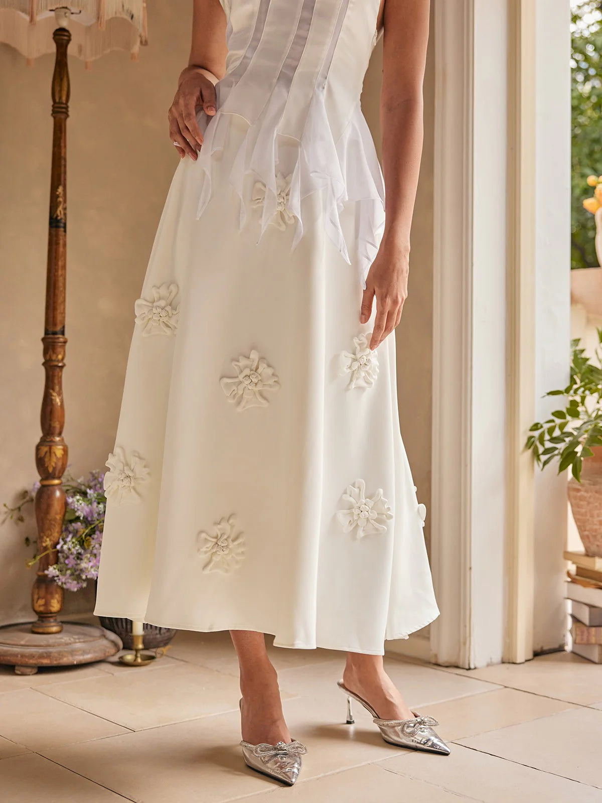 Flower white maxi skirt