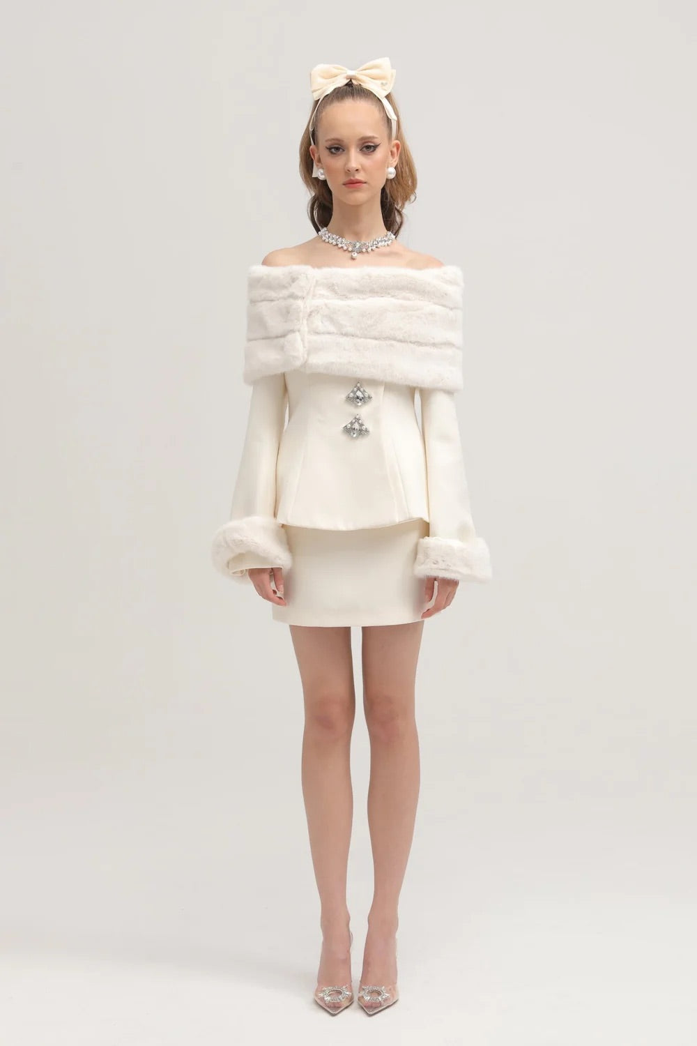 Mel fur white blazer/skirt set