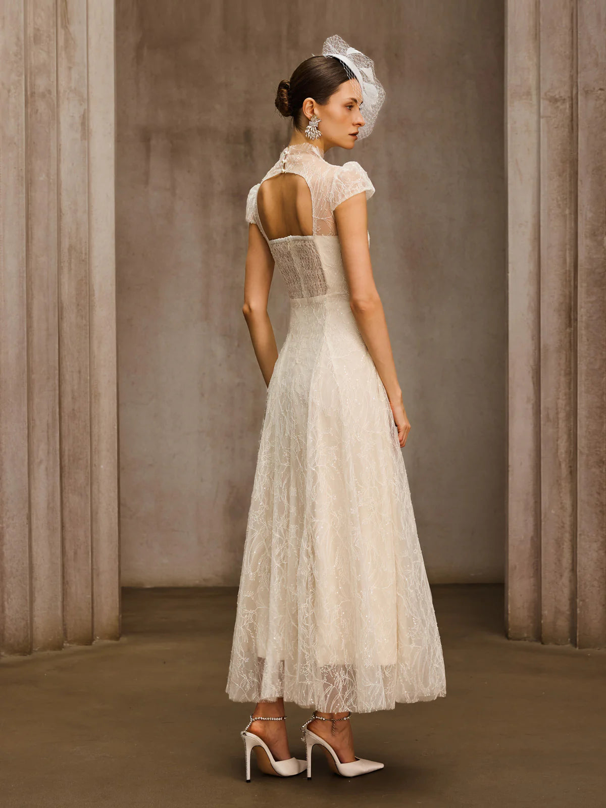 Veloria Lace Maxi Dress