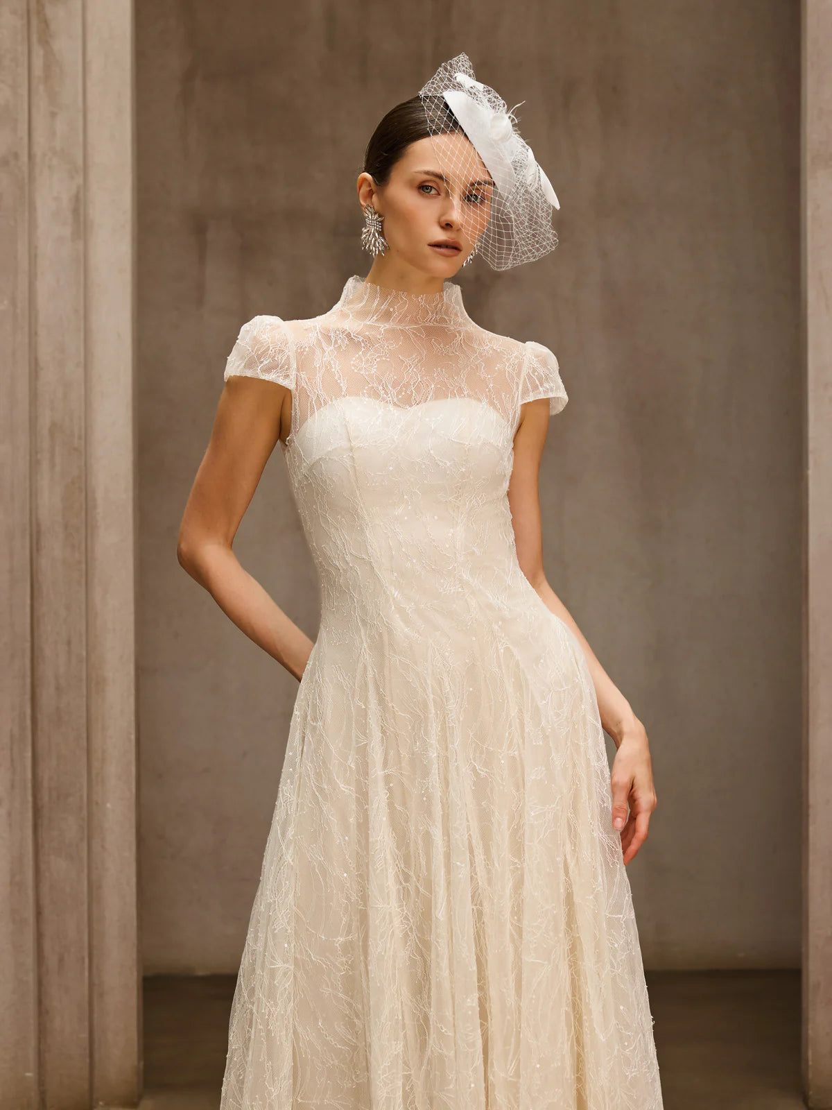 Veloria Lace Maxi Dress