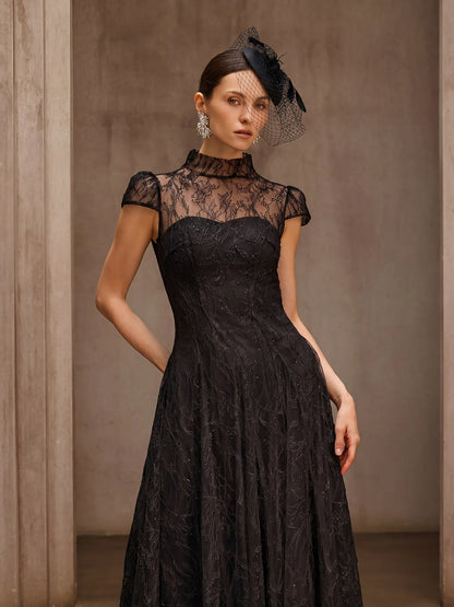 Veloria Lace Maxi Dress