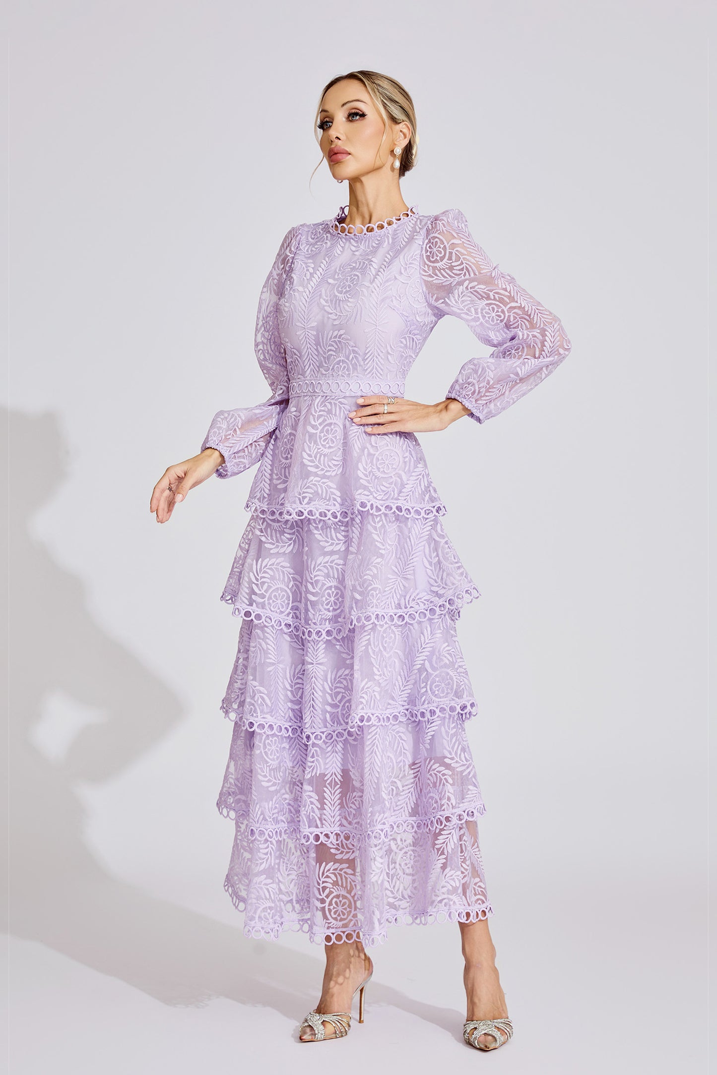 Élise Tiered Lace Maxi Dress