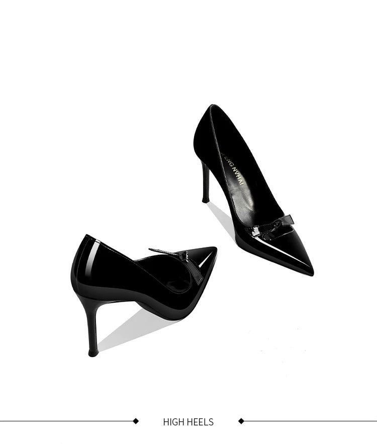 Black Patent Bow Pumps
