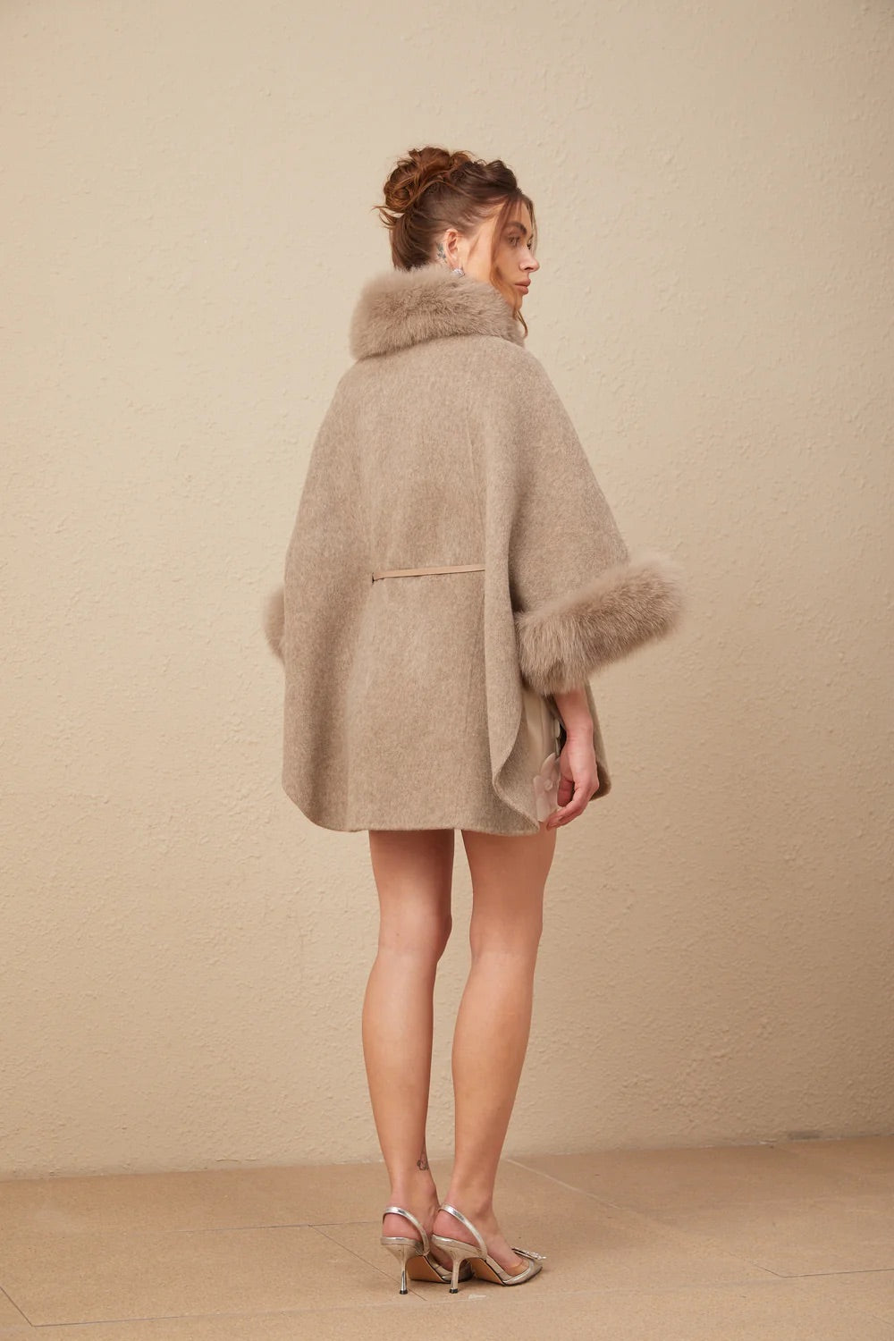 Wool belts fur cape coat