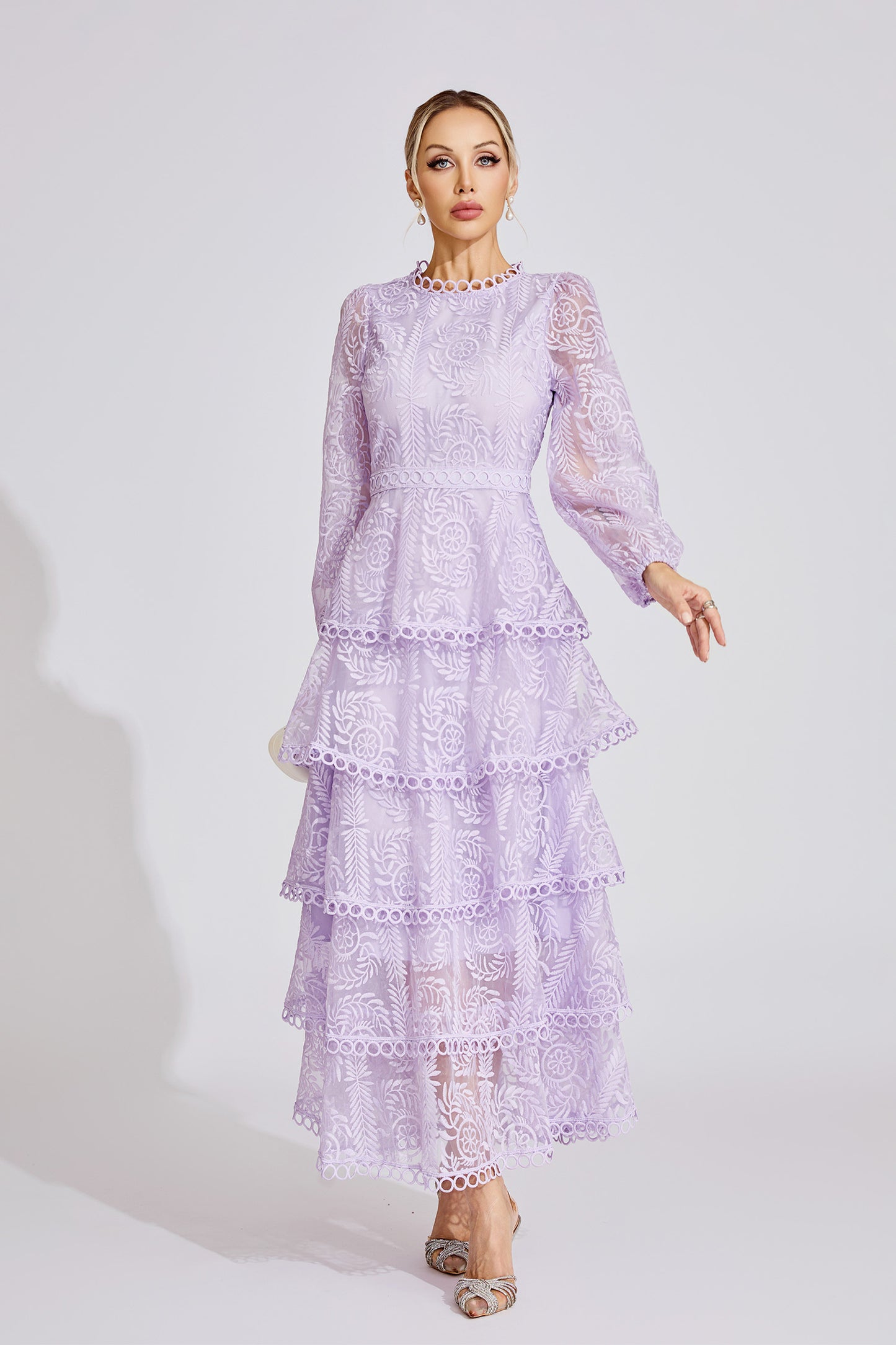 Élise Tiered Lace Maxi Dress